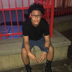 Meet your Posher, Eric